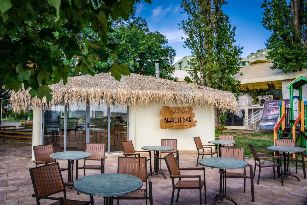 Golden Park -